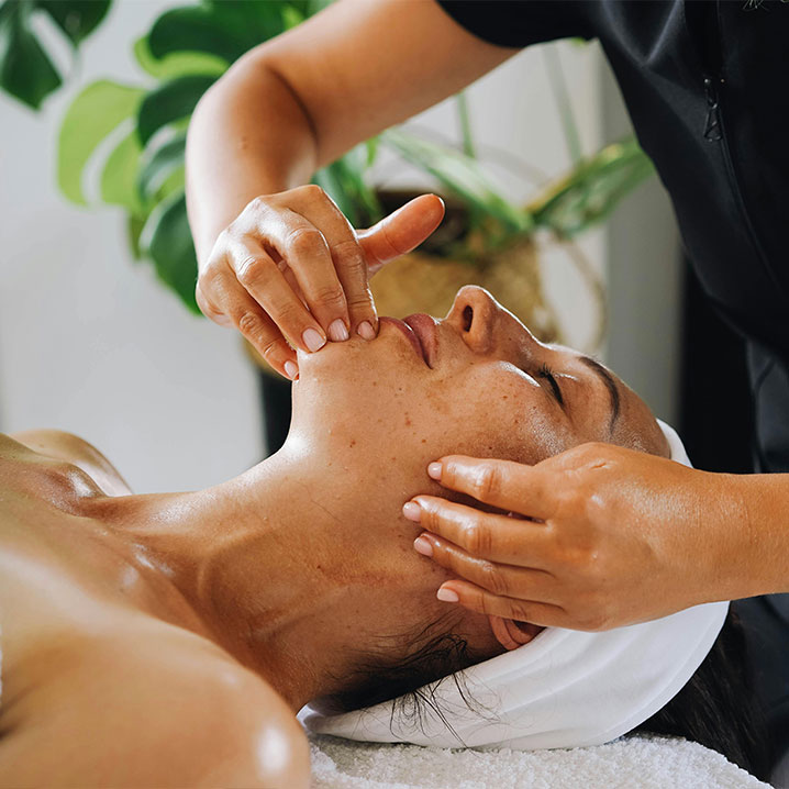 massaggio-viso-giapponese-bioenergetica-benessere-elena-parente